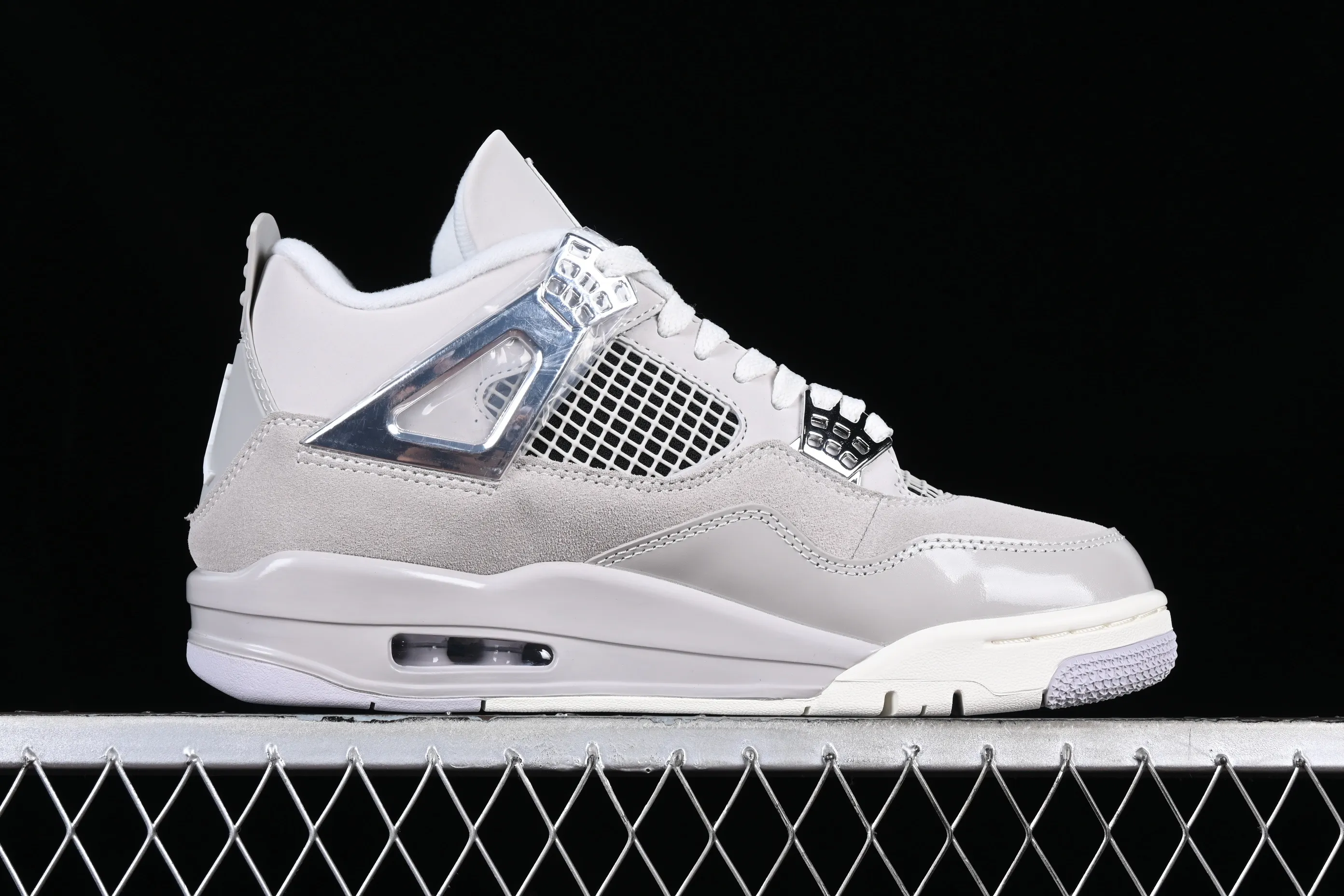 All categories Air Jordan Jordan series basketball shoes Air Jordan 4 OG version Air Jordan 4 Retro "Frozen Moments" AJ4 Joe 4 electroplated silver AQ9129-001